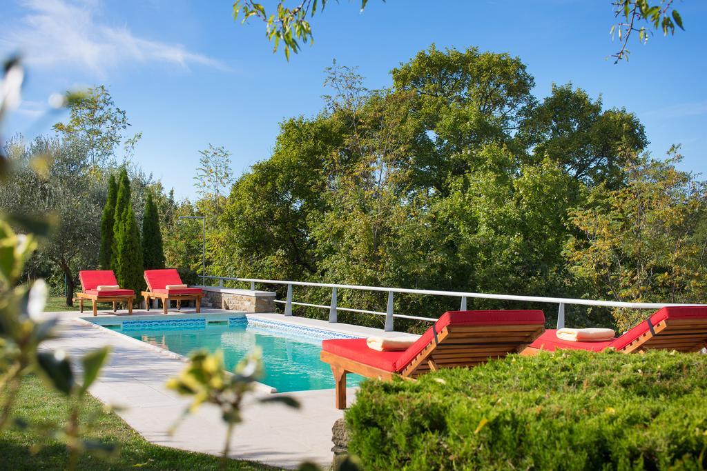 Villa Momiano With Private Pool Momjan Luaran gambar